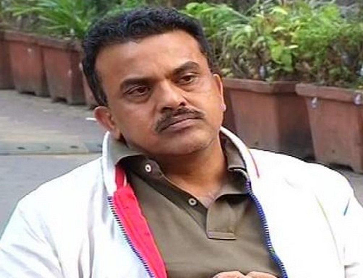 போராடுவதை விட்டுவிட்டு நிர்வாகத்தில் கவனம் செலுத்துங்கள்: கெஜ்ரிவாலுக்கு காங்.அறிவுரை